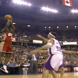 天天盈球及时比分直播-詹姆斯：输球刷数据不在我的DNA里 我并不是得分手